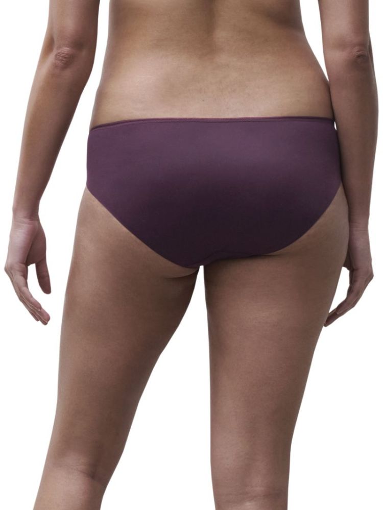 032 PLUM